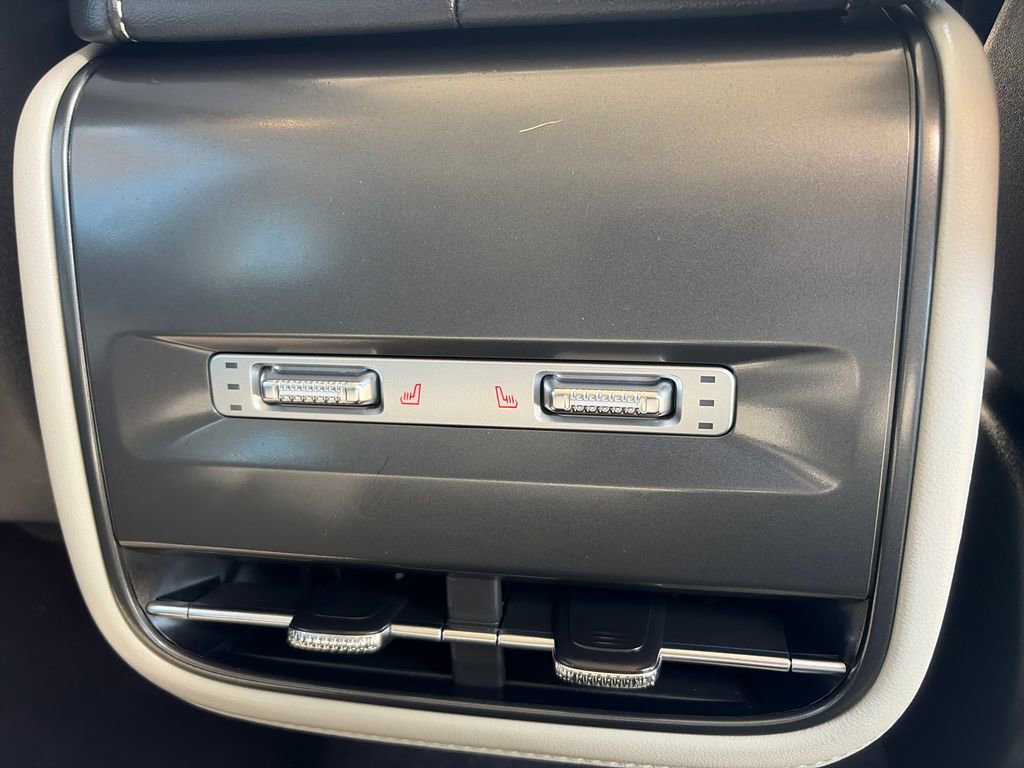 Used 2025 Lincoln Nautilus Premier w/ Equipment Group 102A image 40