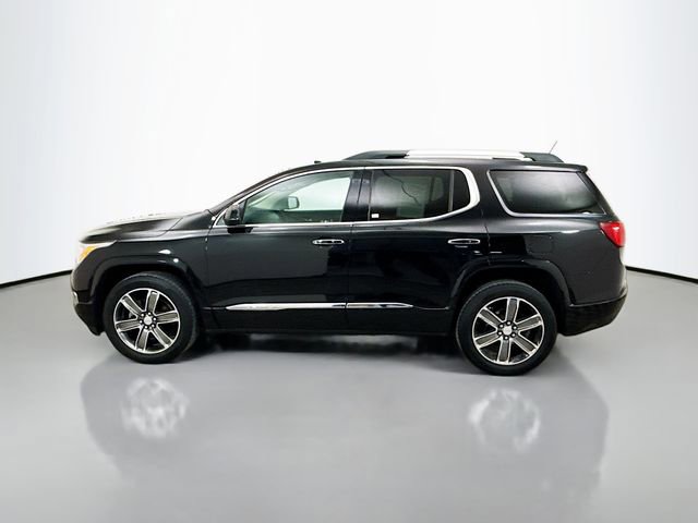 Used 2017 GMC Acadia Denali w/ Technology Package image 4