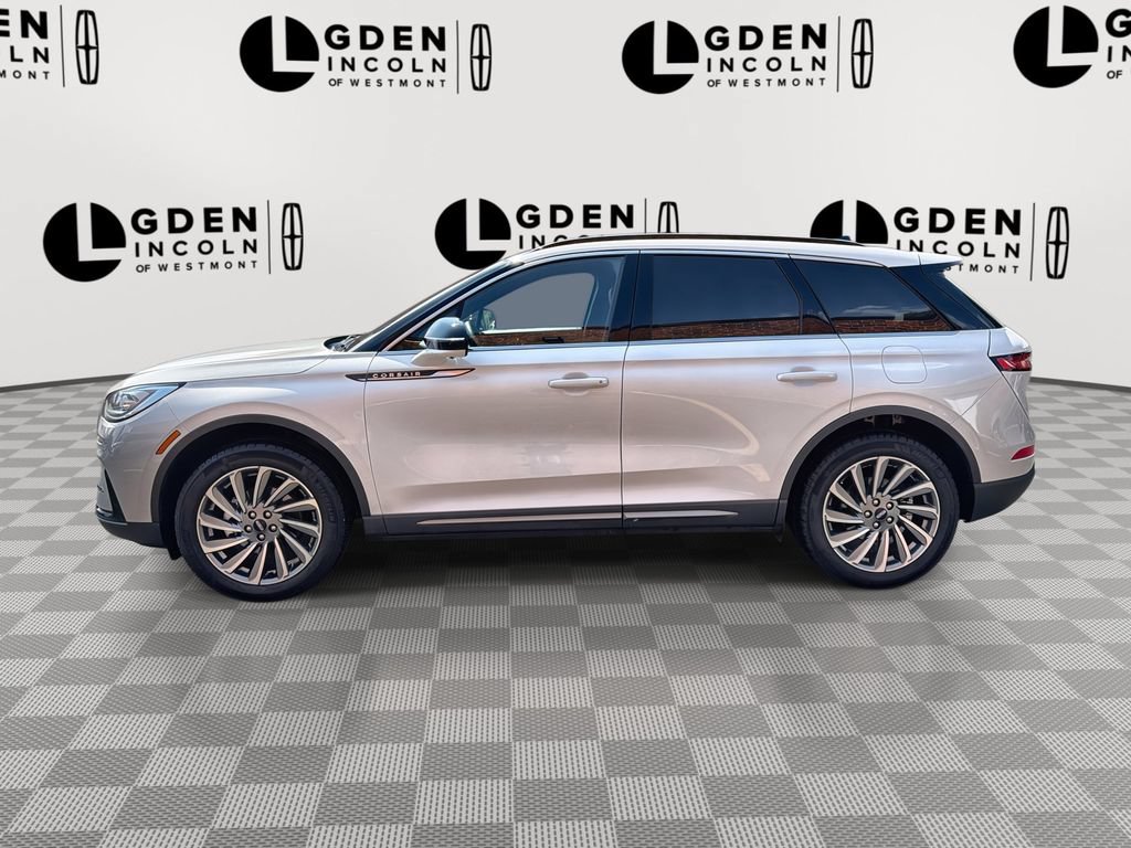 Certified 2025 Lincoln Corsair Reserve w/ Equipment Group 202A AWD/4WD image 5