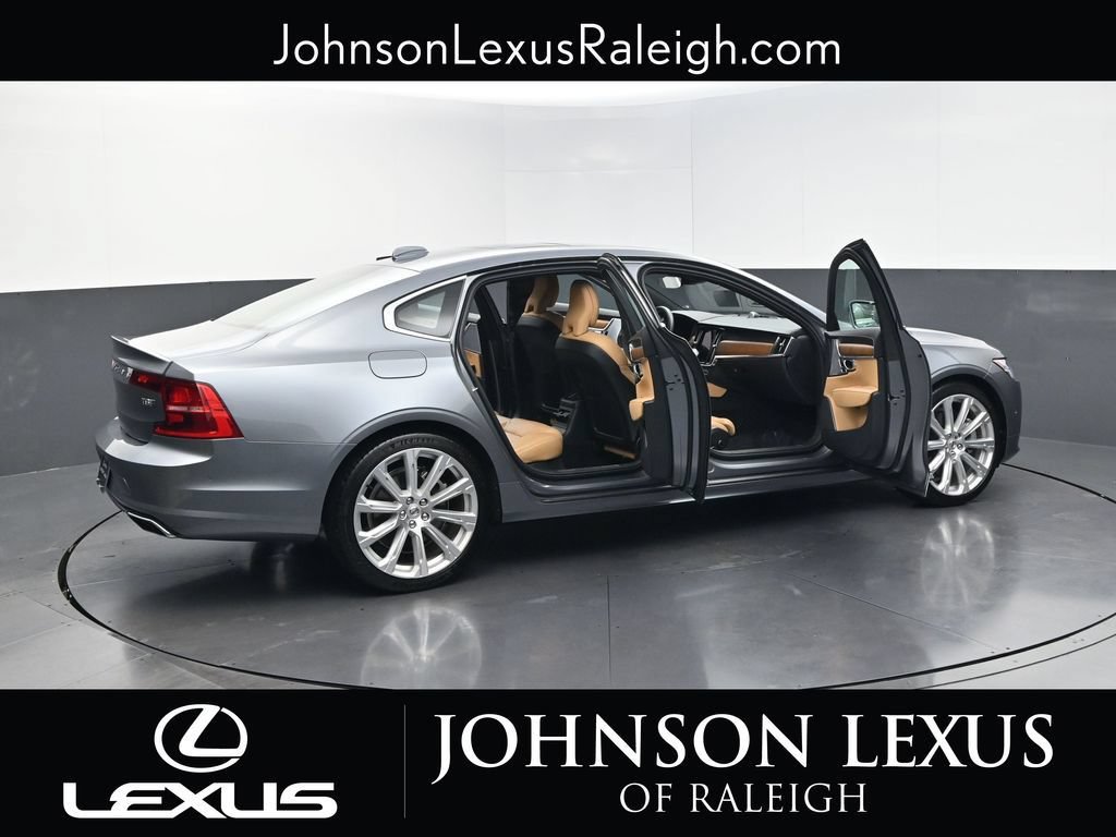 Used 2020 Volvo S90 T8 Inscription AWD/4WD image 30