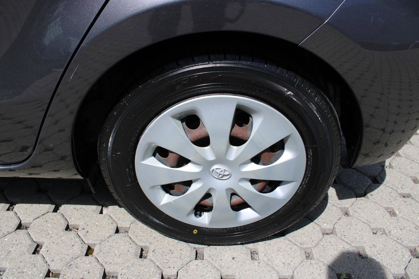 Used 2013 Toyota Prius C Two image 12