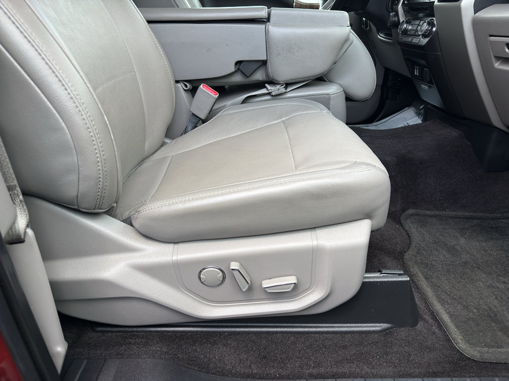 Used 2017 Ford F150 Lariat w/ Equipment Group 501A Mid AWD/4WD image 23