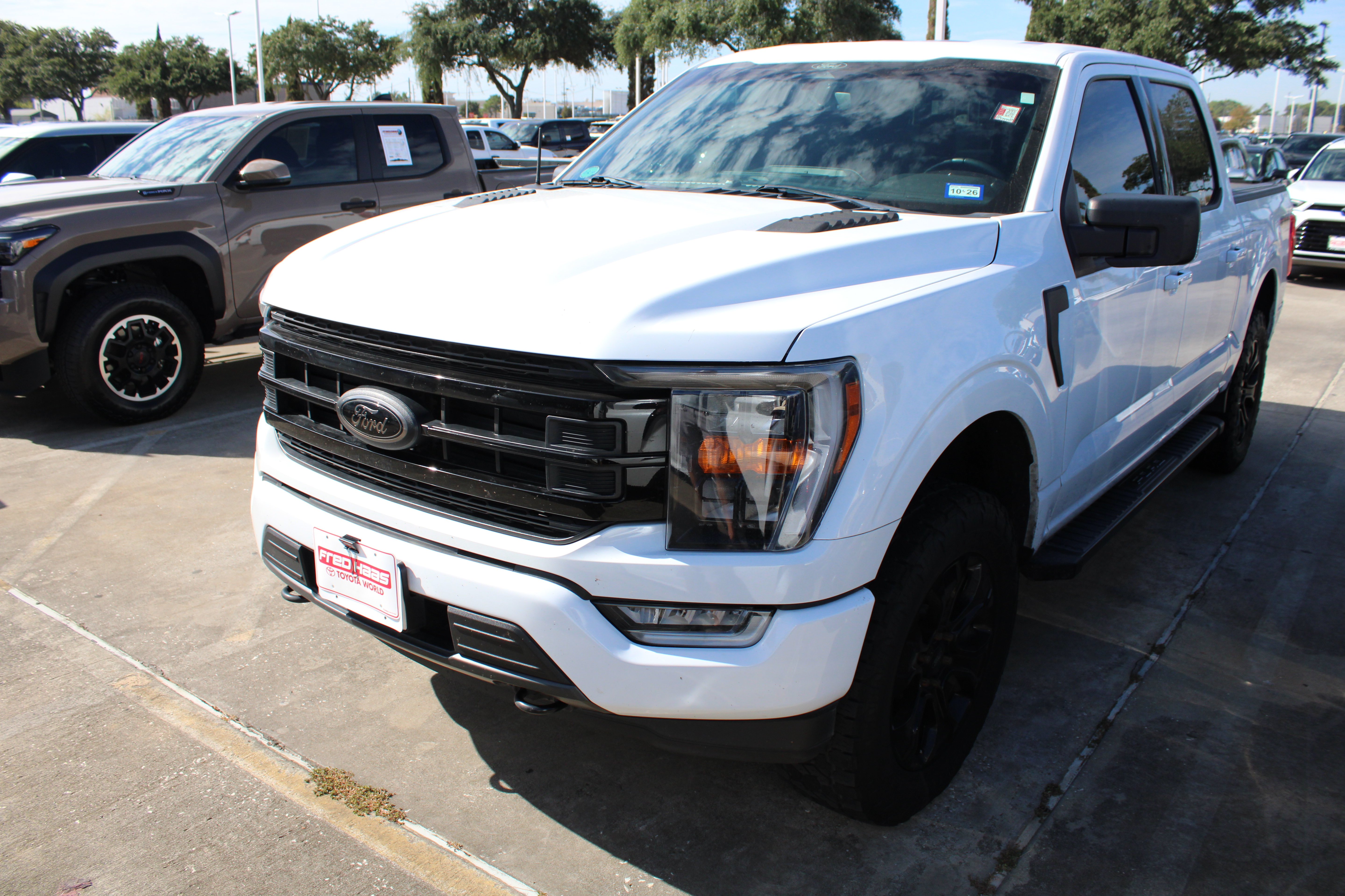 Used 2022 Ford F150 XLT w/ Equipment Group 302A High AWD/4WD image 3