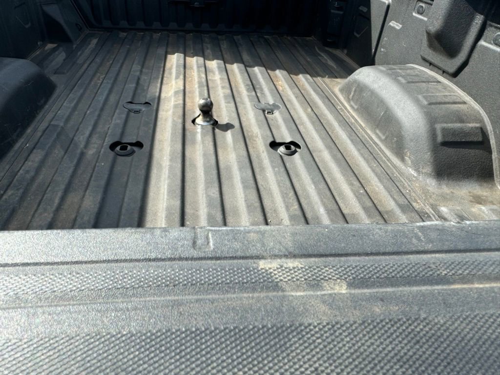 Used 2025 Chevrolet Silverado 3500 LT w/ Safety Package AWD/4WD image 7