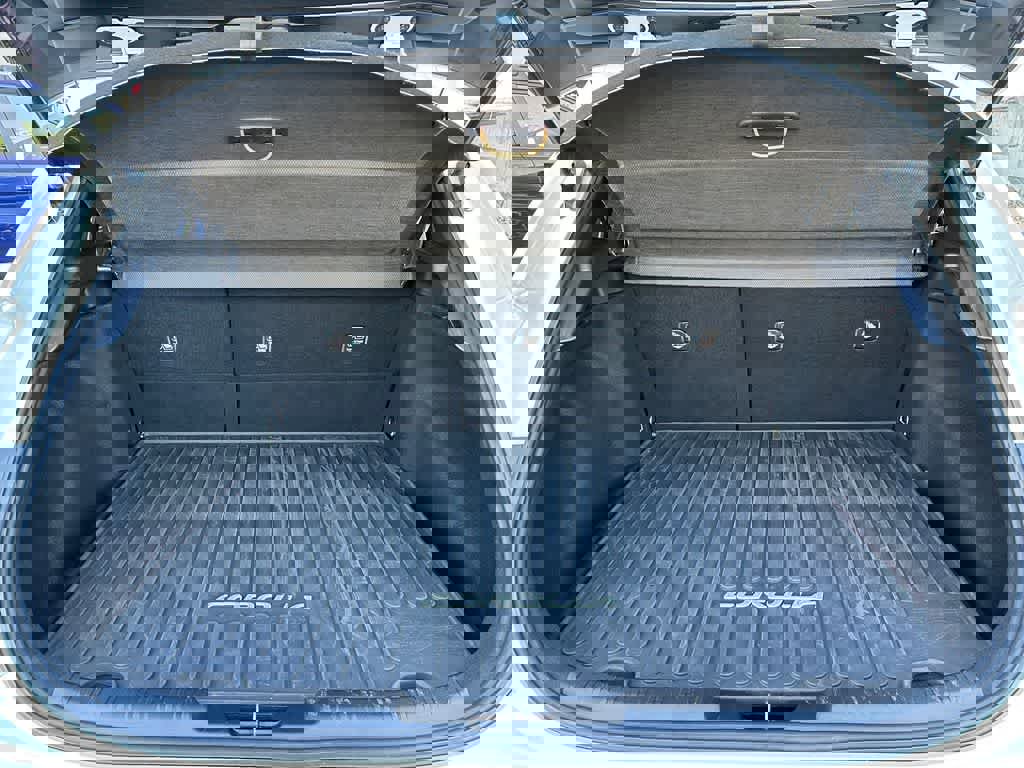 Used 2021 Toyota Corolla XSE image 19