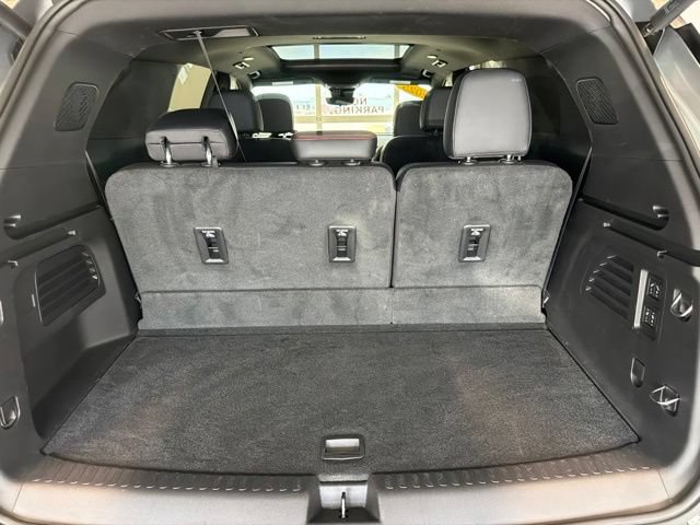 Used 2025 Chevrolet Traverse RS w/ LPO, Floor Liner Package AWD/4WD image 21