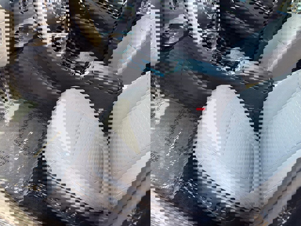 Used 2022 Hyundai Santa Cruz SEL image 11