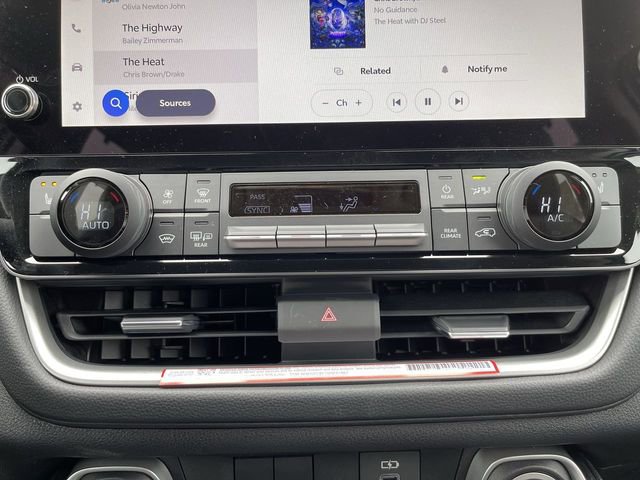 New 2026 Toyota Grand Highlander XLE image 19