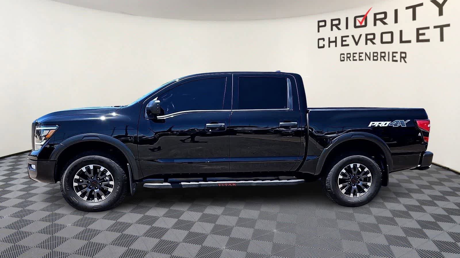 Used 2024 Nissan Titan PRO-4X w/ Off Road Protection Package AWD/4WD image 5