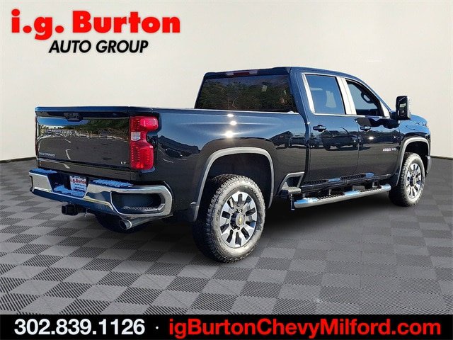 New 2026 Chevrolet Silverado 3500 LT w/ Trail Boss Package image 4