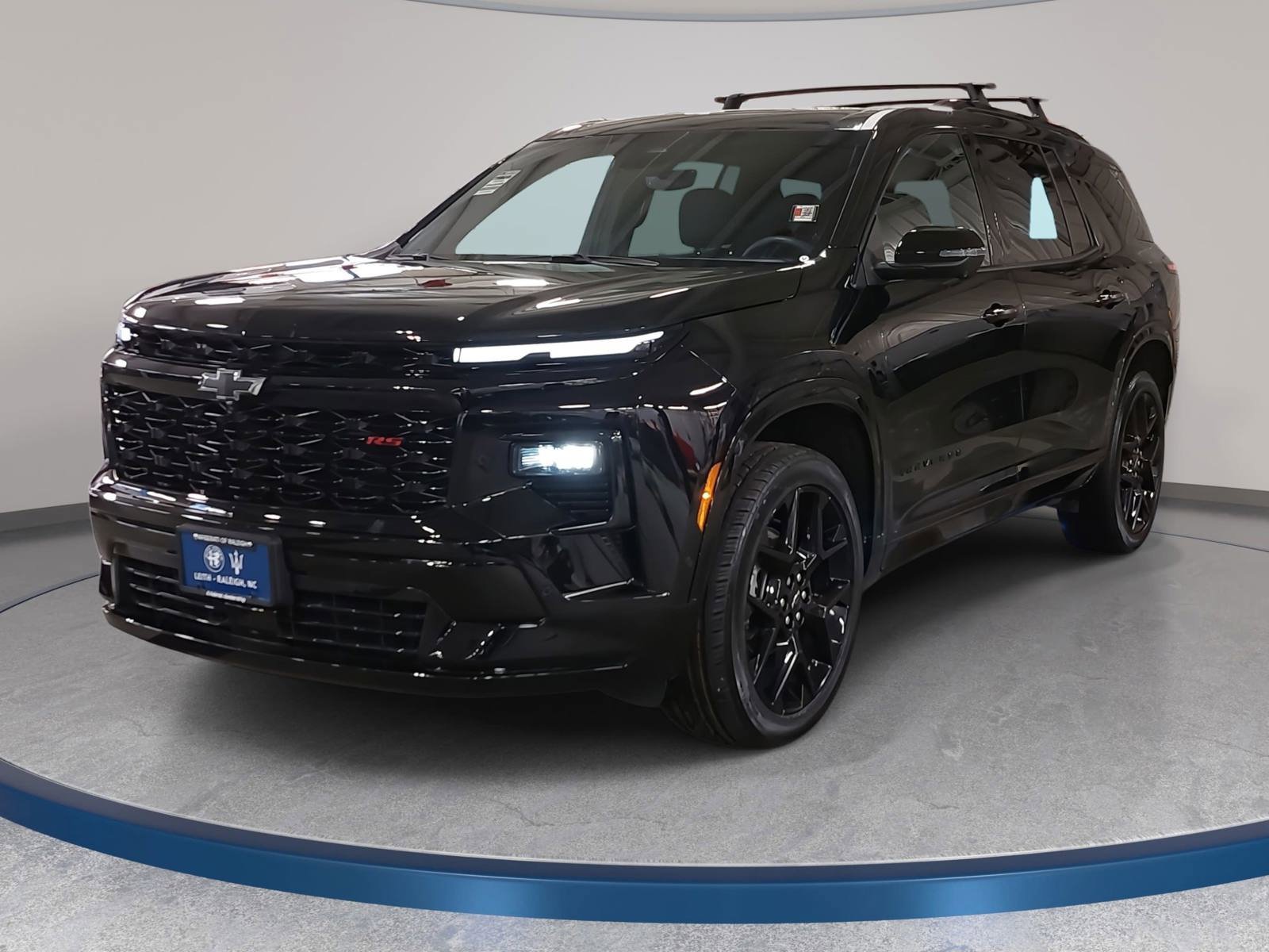Used 2024 Chevrolet Traverse RS w/ LPO, Floor Liner Package image 1