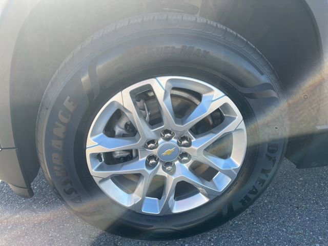 Used 2021 Chevrolet Traverse LT image 9