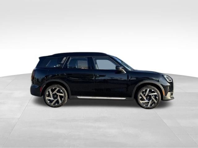 New 2026 MINI Cooper Countryman S image 2