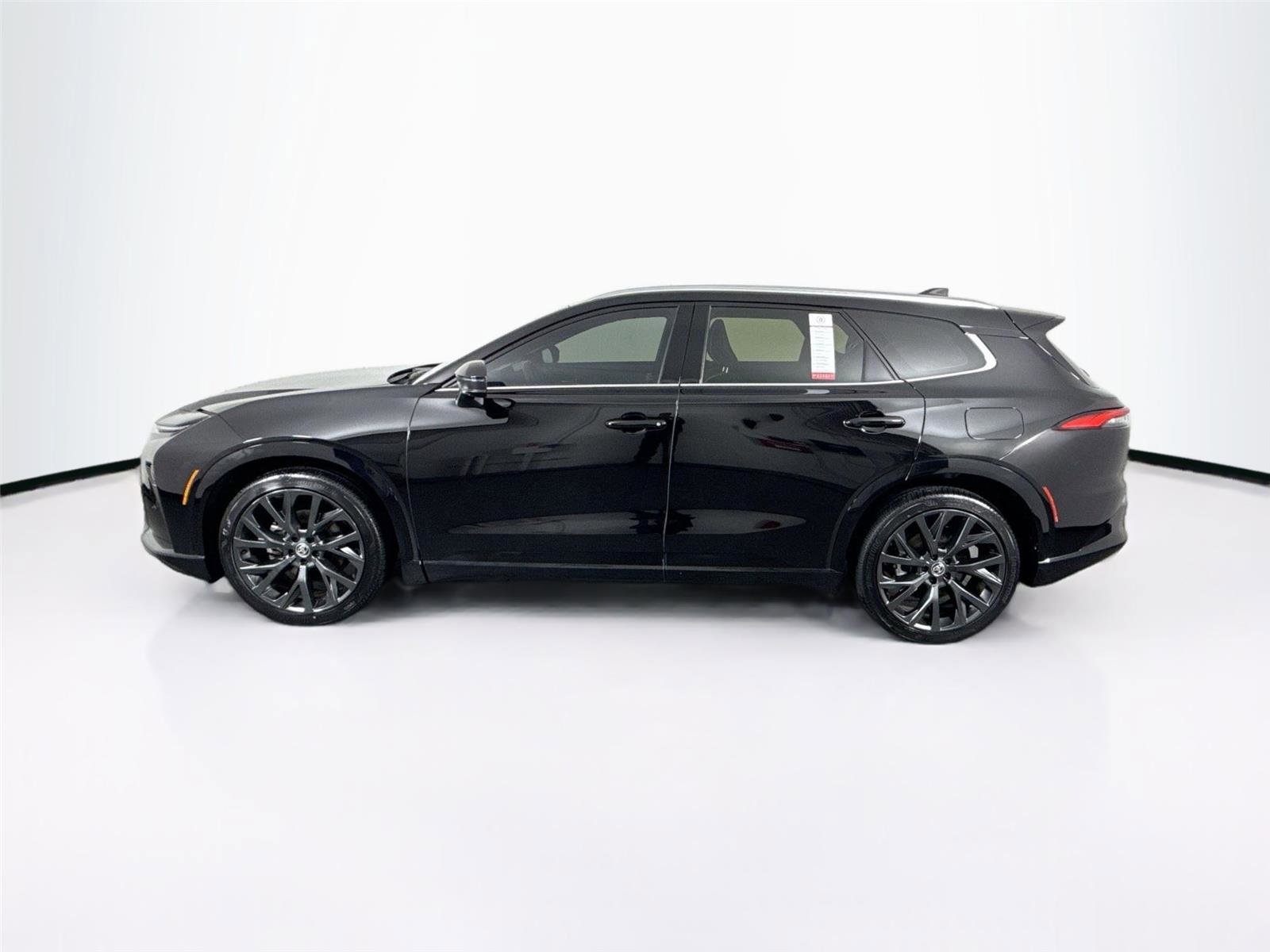 Certified 2025 Toyota Crown Signia w/ Advanced Technology Package image 14