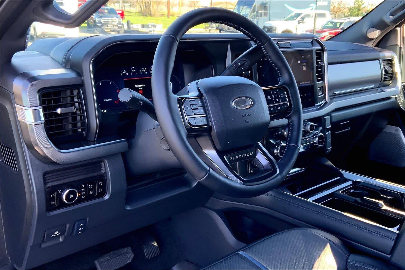 Used 2026 Ford F250 Platinum AWD/4WD image 23
