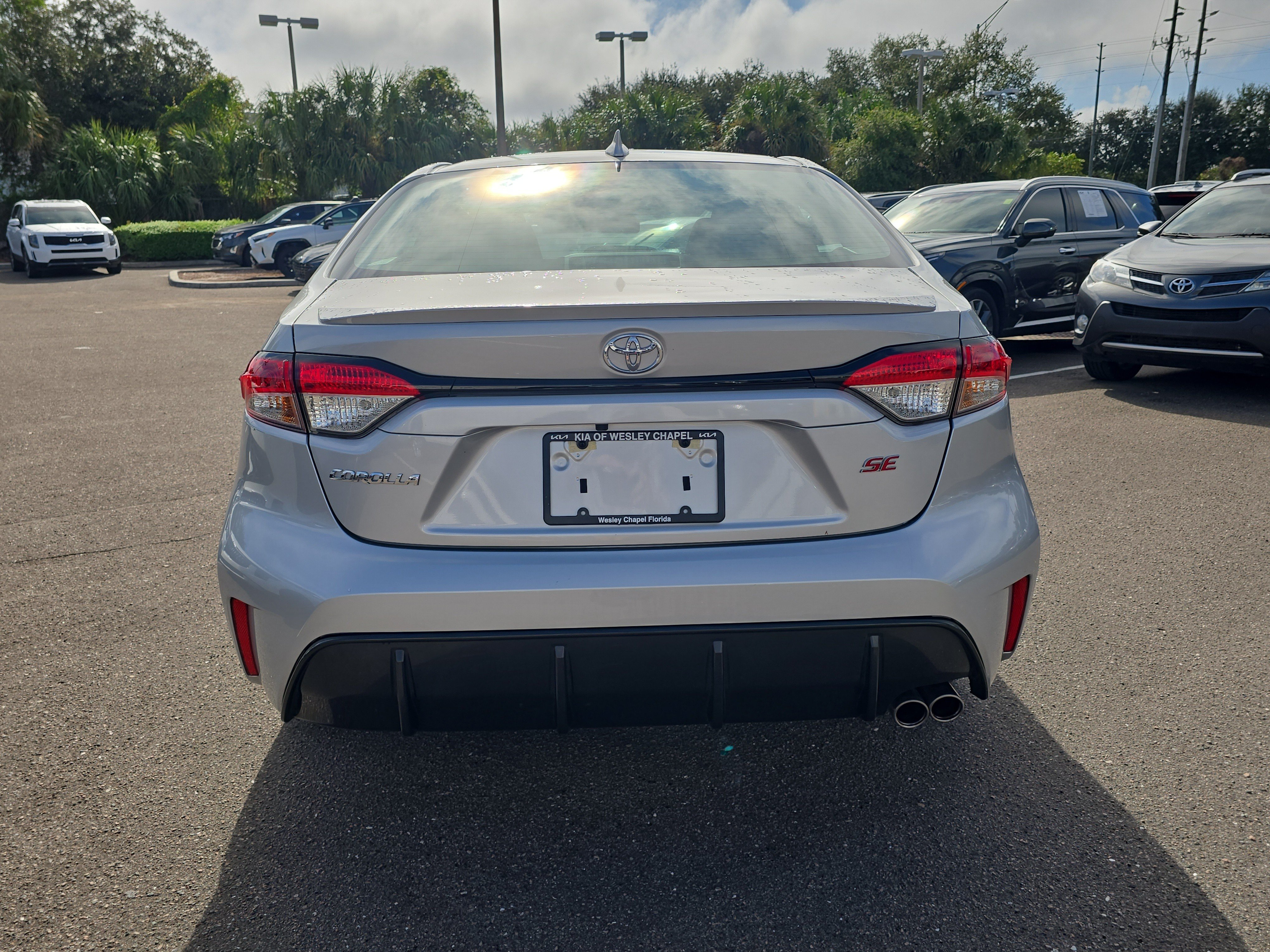 Used 2025 Toyota Corolla SE FWD image 7