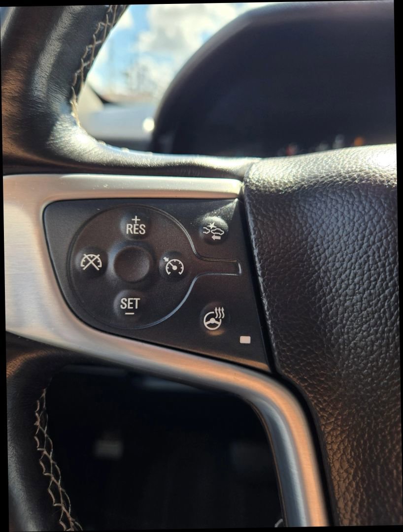 Used 2019 GMC Yukon SLT w/ Graphite Performance Edition image 28