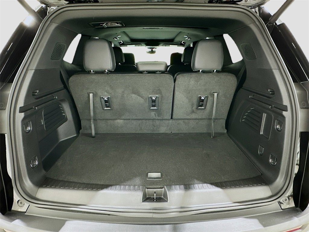 Used 2026 GMC Acadia AT4 w/ Luxury Package image 28