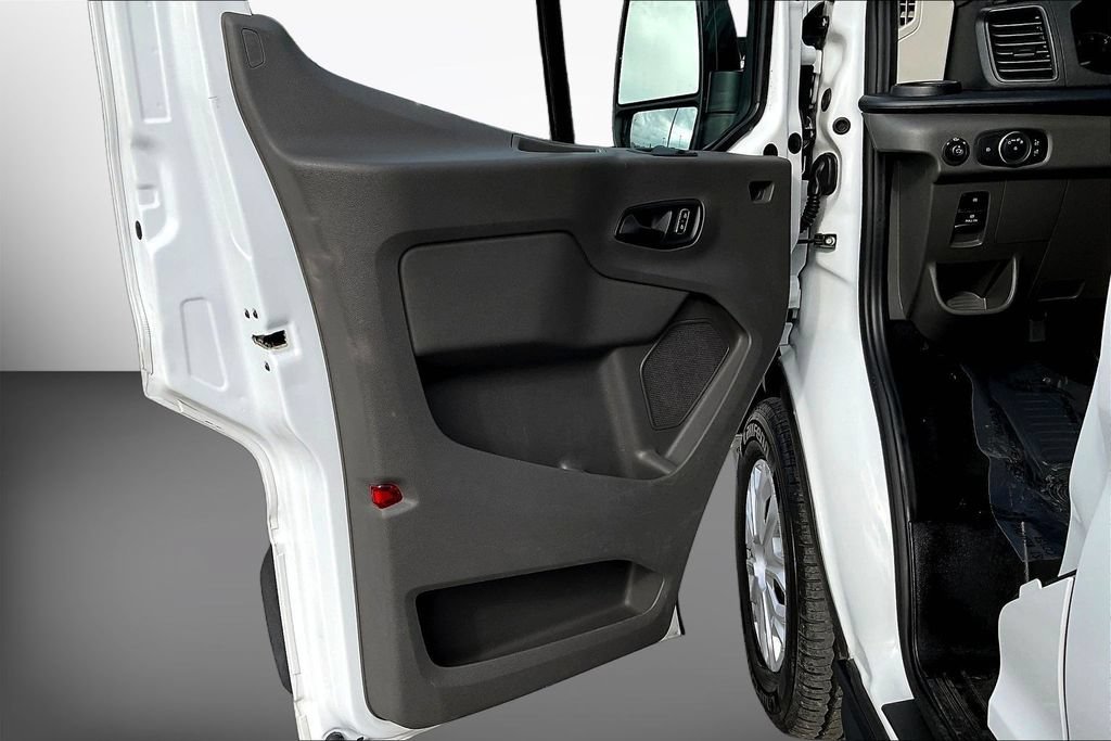 Used 2024 Ford Transit 350 XLT RWD image 18