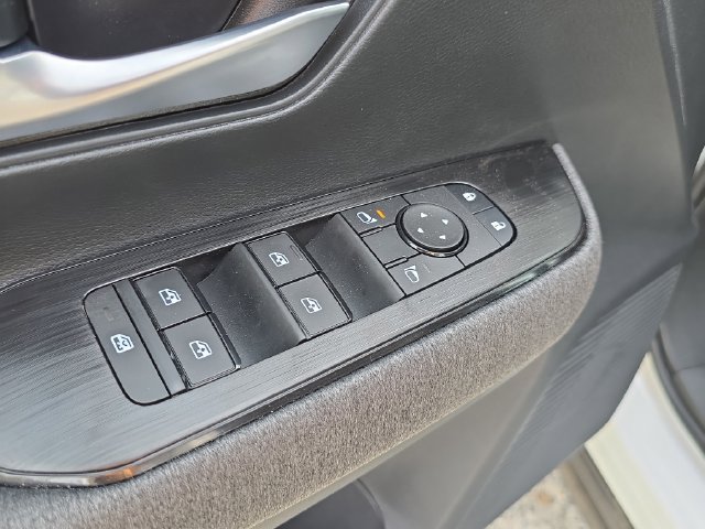 New 2026 Nissan Kicks SV w/ SV Premium Package FWD image 21