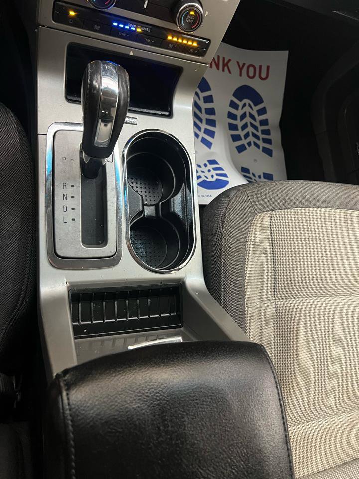 Used 2011 Ford Flex SEL image 21