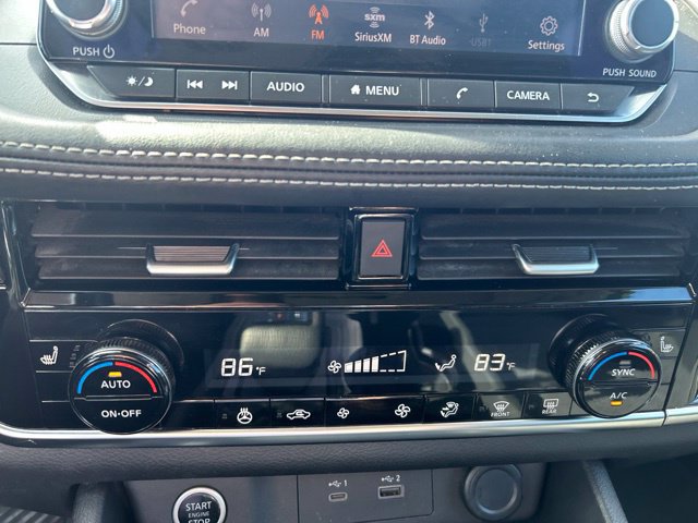 Used 2021 Nissan Rogue SV FWD image 24