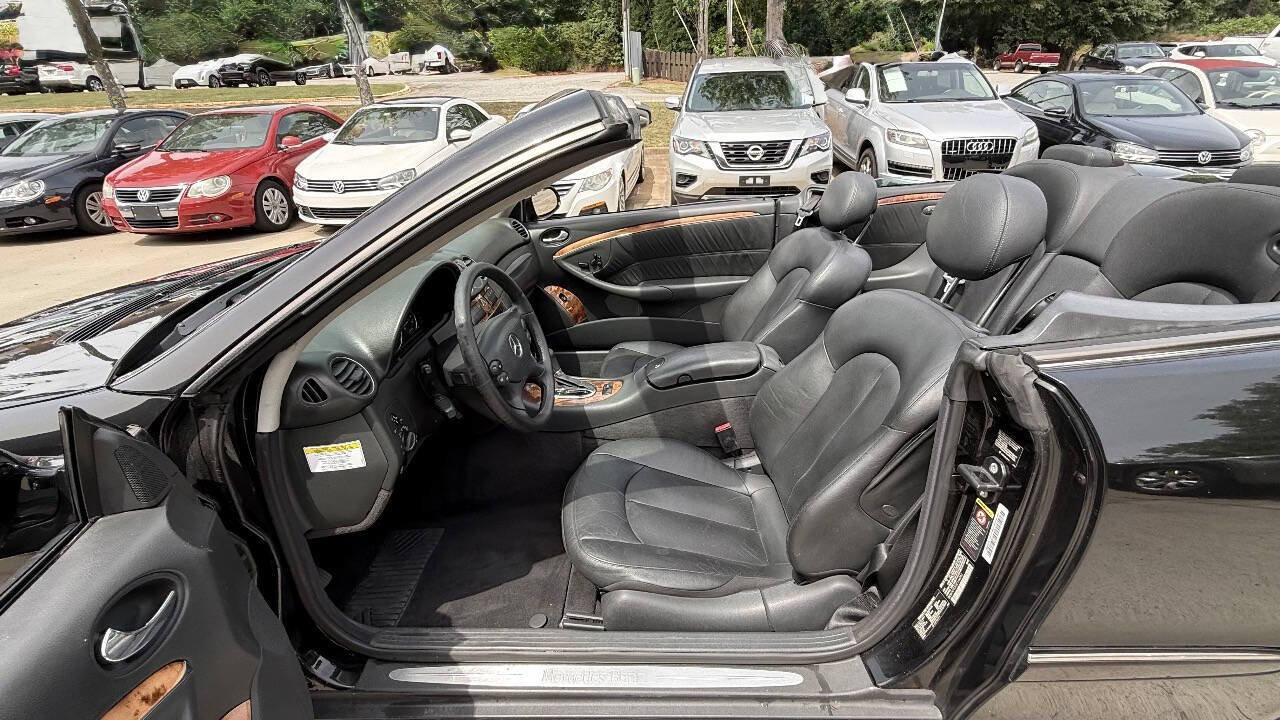 Used 2005 Mercedes-Benz CLK 500 Cabriolet image 28