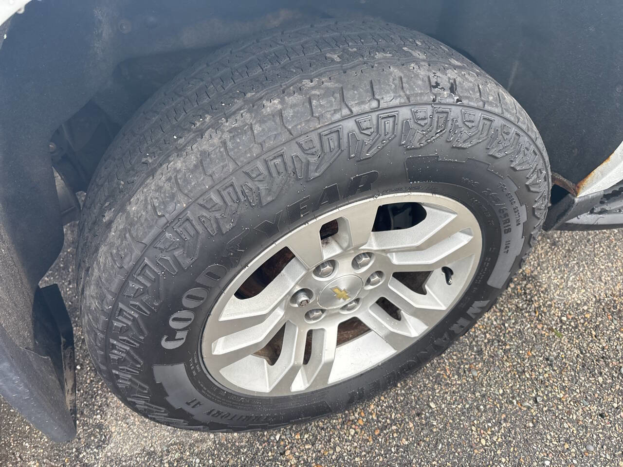 Used 2016 Chevrolet Suburban LT AWD/4WD image 23