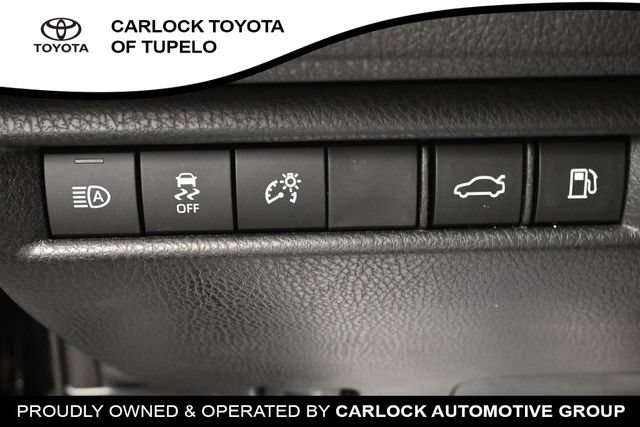 Used 2026 Toyota Camry SE w/ Multimedia Upgrade Package FWD image 22