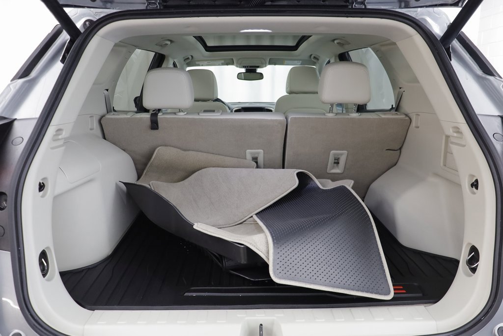 Used 2024 GMC Terrain Denali w/ Denali Premium Package image 20