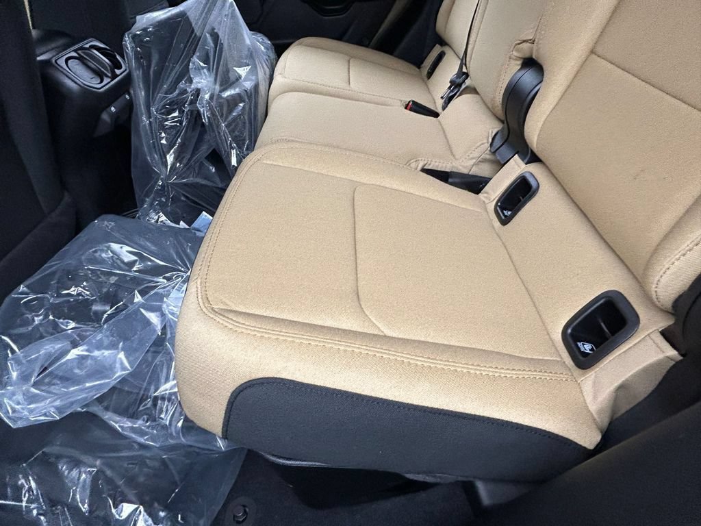New 2026 Jeep Gladiator Willys AWD/4WD image 25