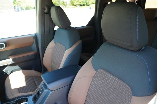 Used 2022 Ford Bronco Outer Banks image 18