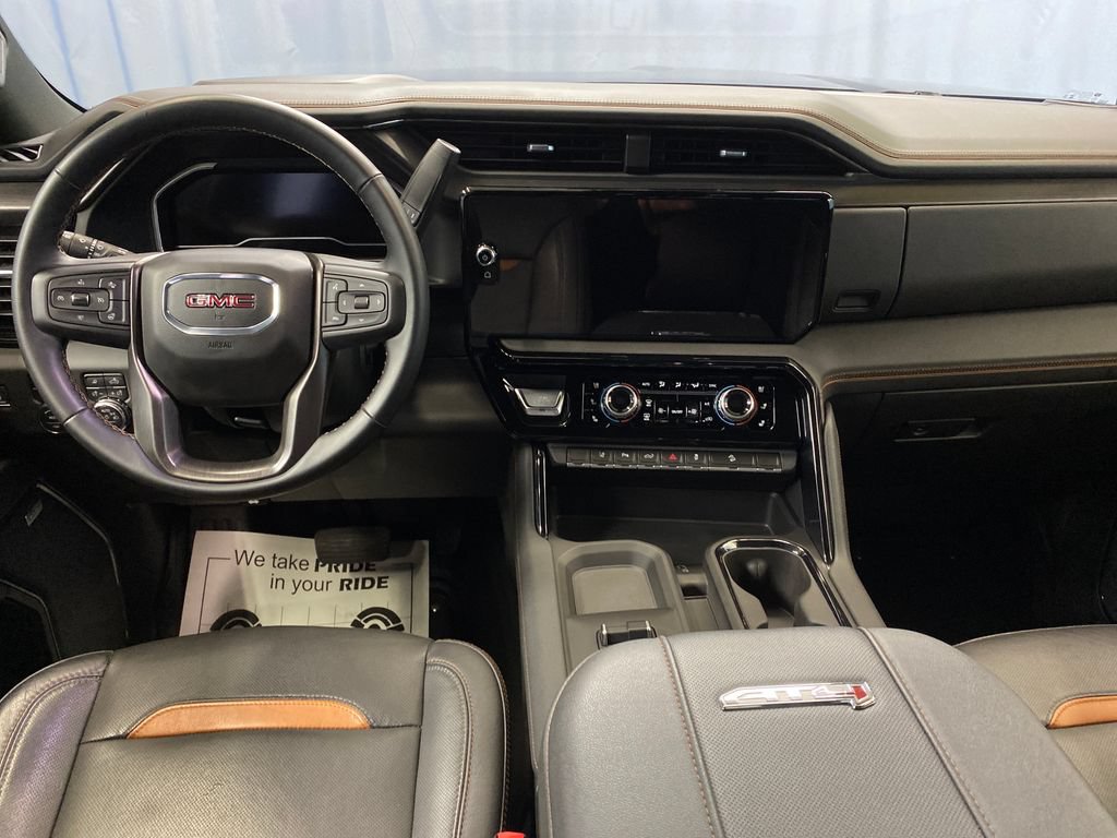 Used 2024 GMC Sierra 2500 AT4 w/ Technology Package AWD/4WD image 27