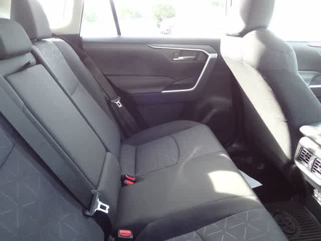 Used 2022 Toyota RAV4 XLE w/ Convenience Package AWD/4WD image 11