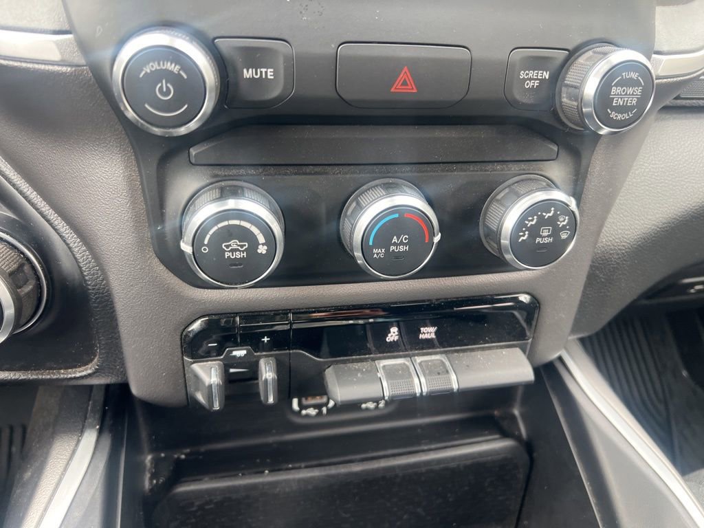 Used 2020 RAM 1500 Big Horn image 32