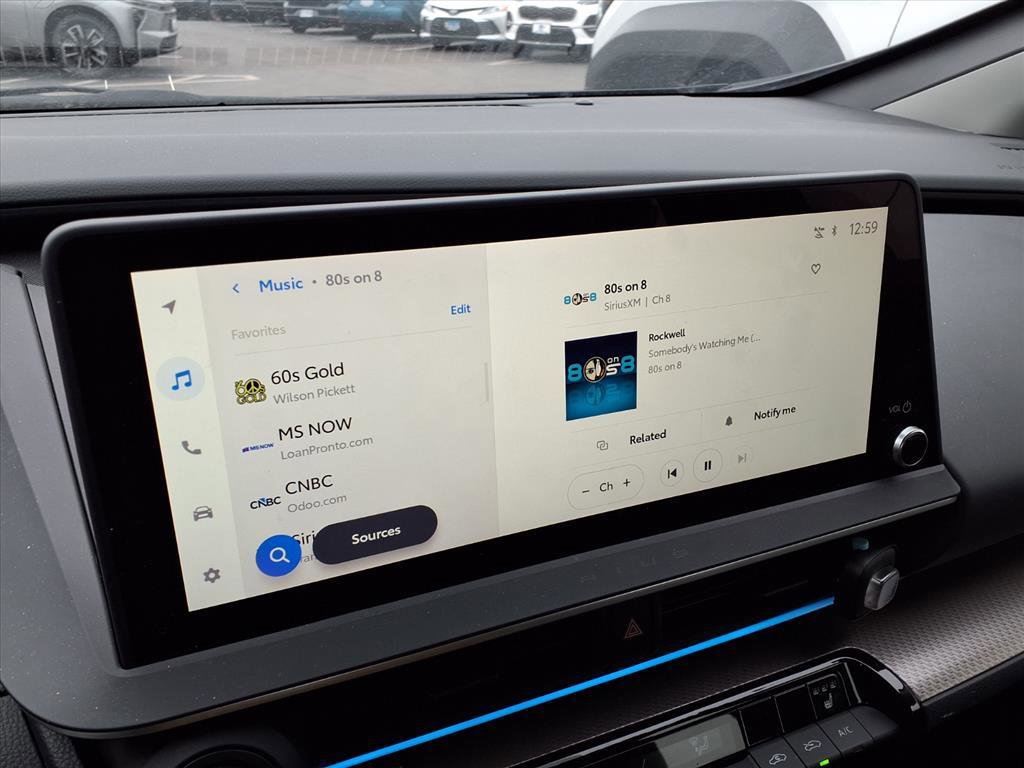 Used 2024 Toyota Prius XLE image 5