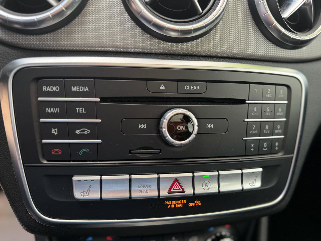 Used 2019 Mercedes-Benz CLA 250 4MATIC w/ Premium Package image 24