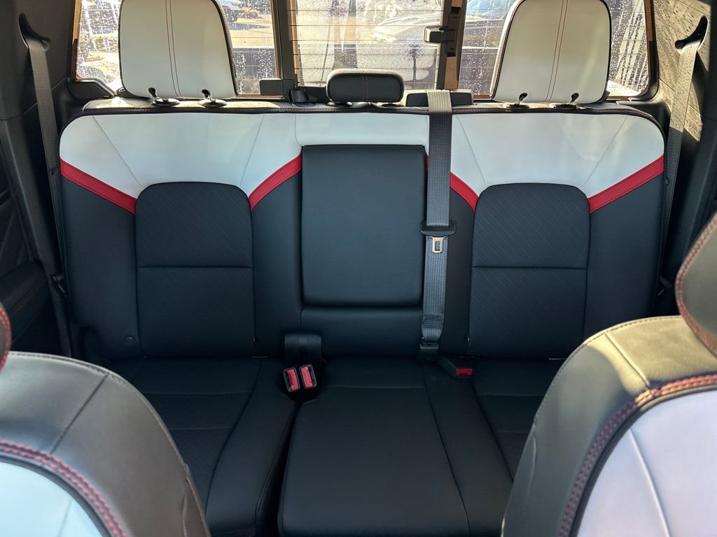 Used 2024 GMC Canyon AT4X image 25