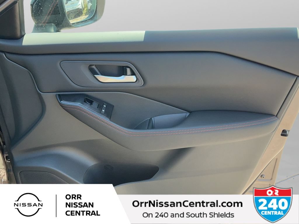New 2026 Nissan Rogue SV w/ Rock Creek Premium Package AWD/4WD image 10