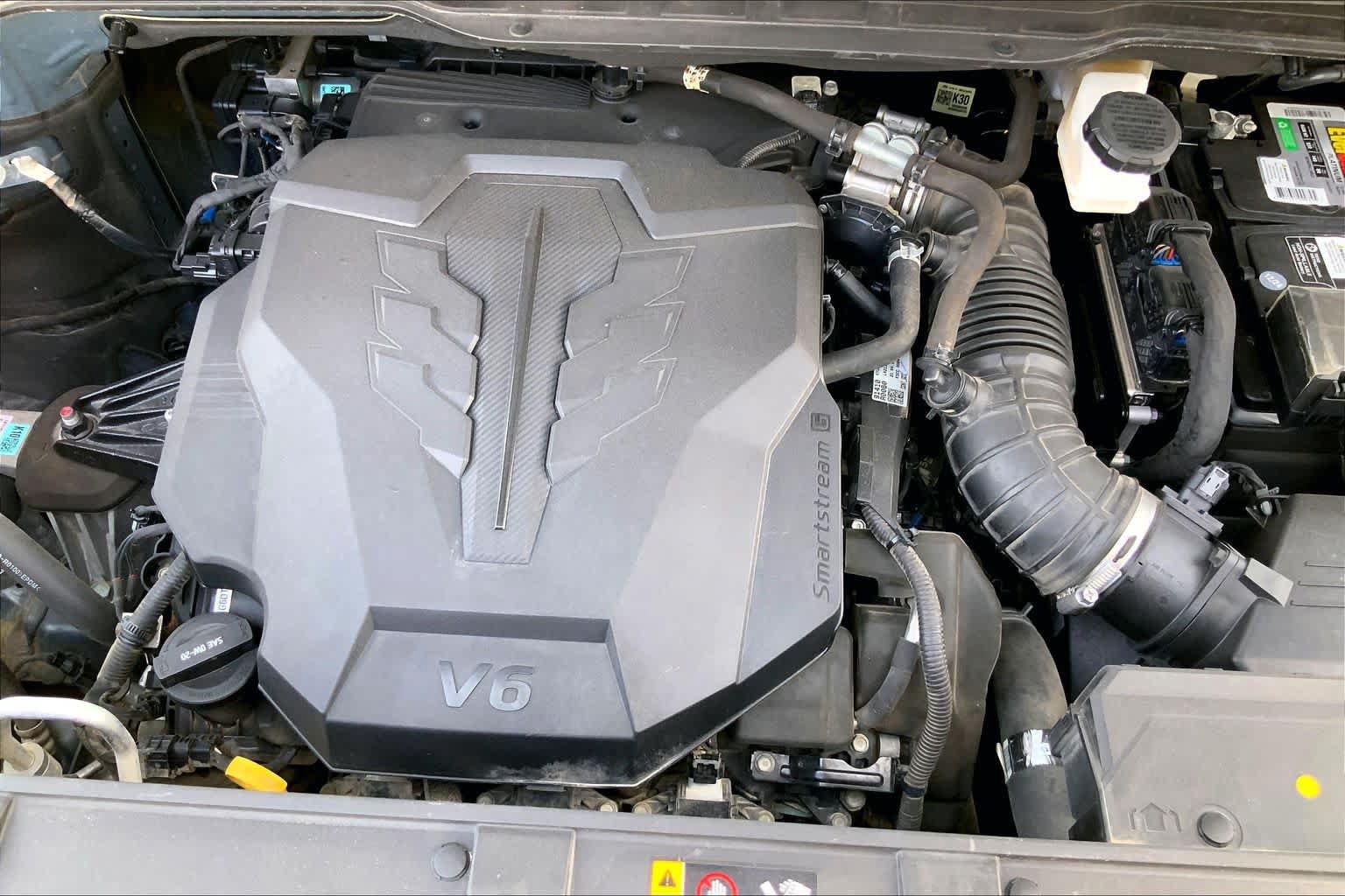 Used 2022 Kia Carnival EX FWD image 34