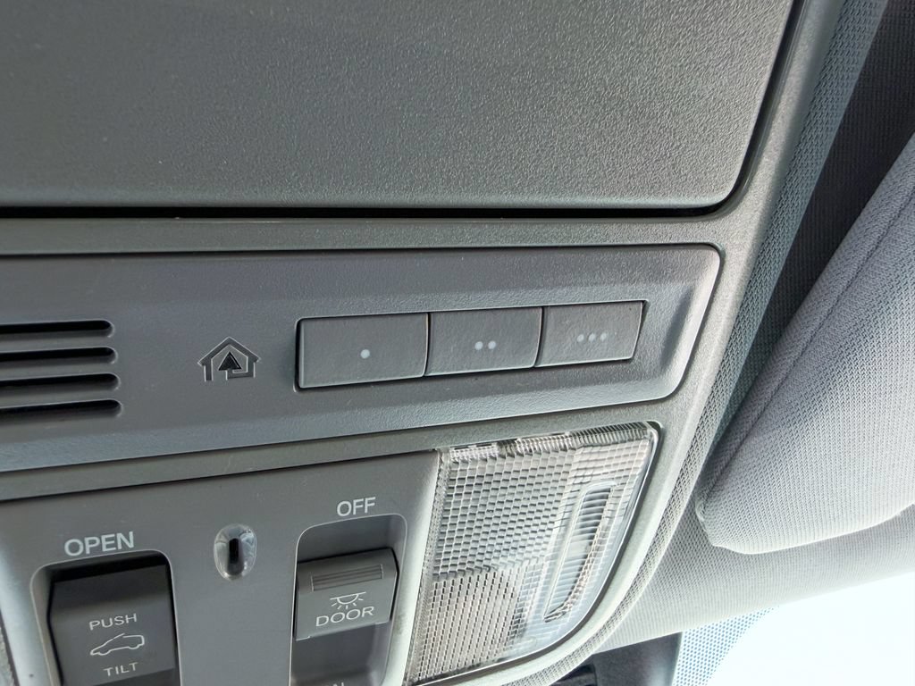 Used 2019 Honda CR-V EX-L image 17