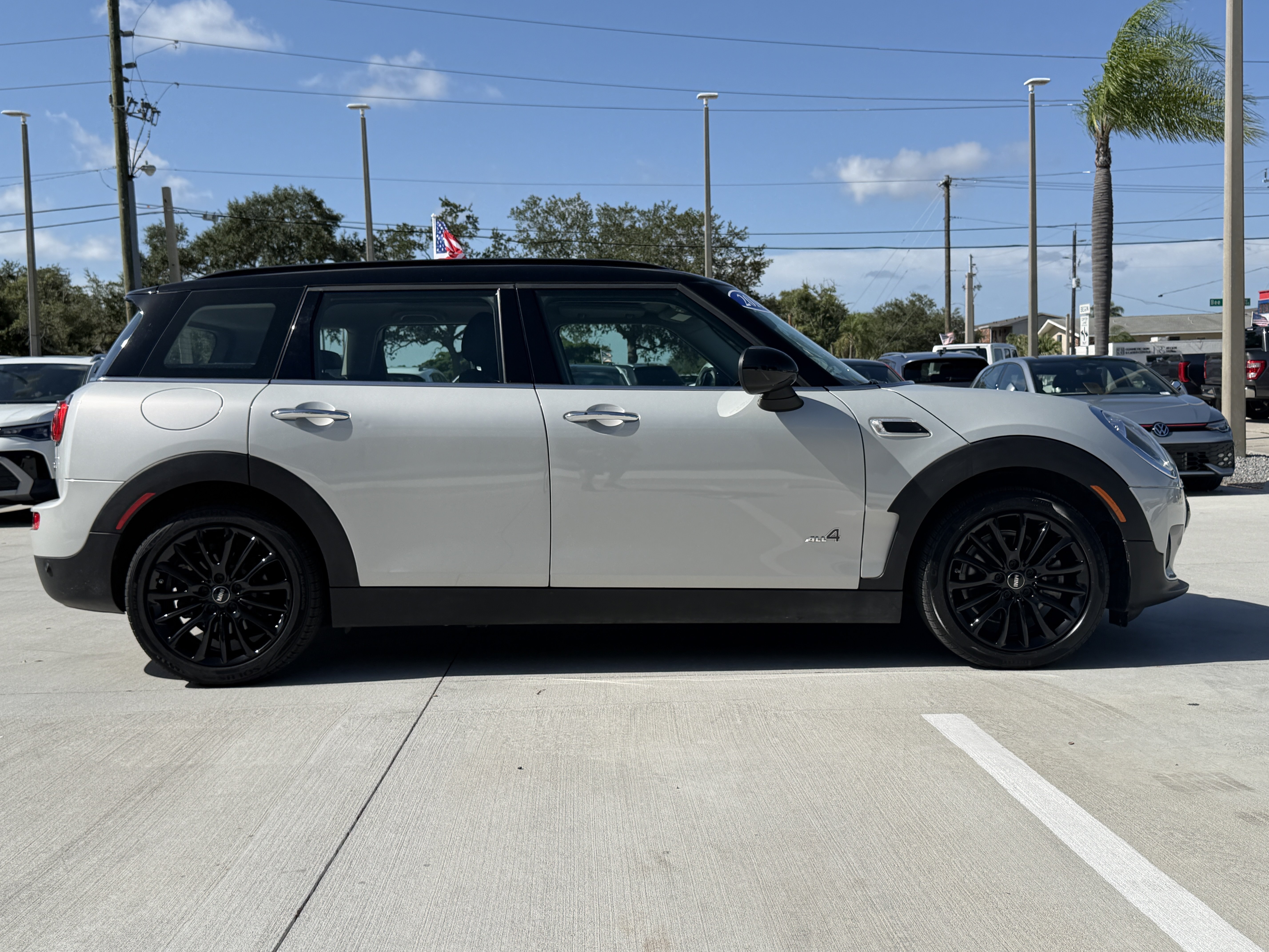 Used 2019 MINI Cooper Clubman ALL4 AWD/4WD video 2