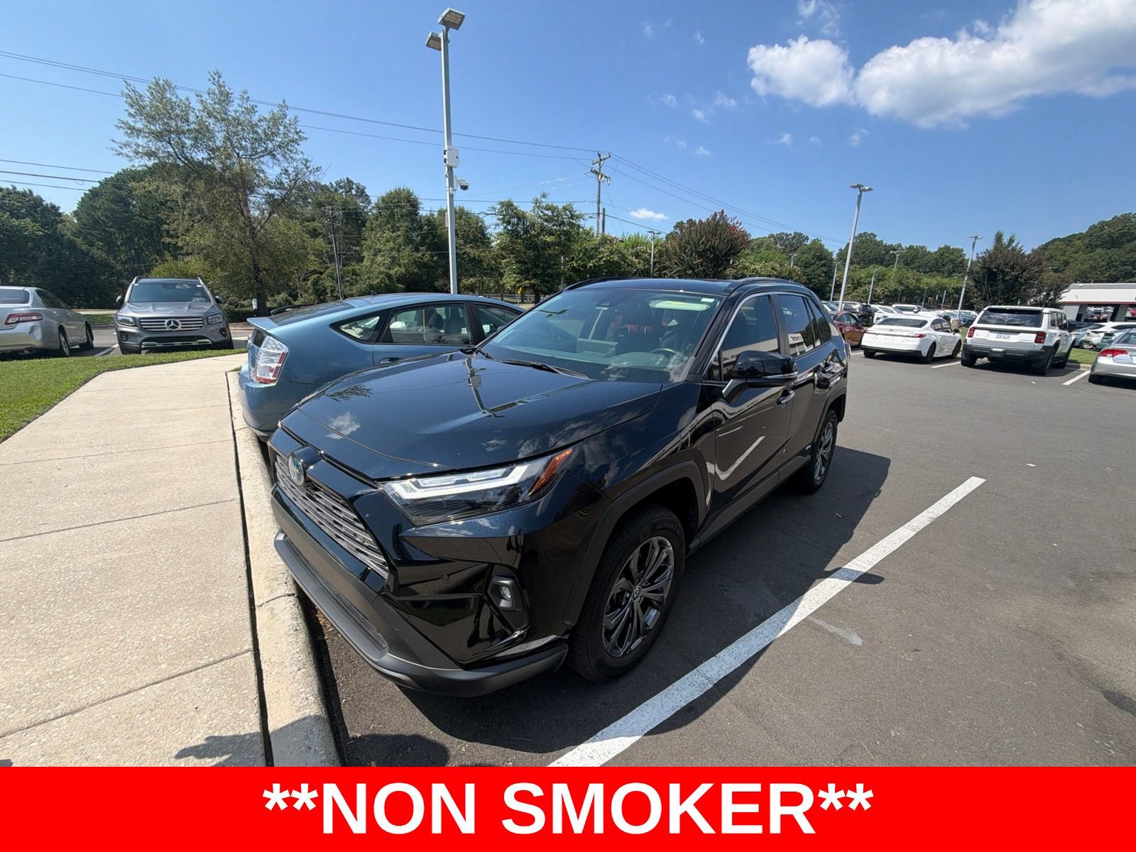 Used 2024 Toyota RAV4 Limited AWD/4WD image 2