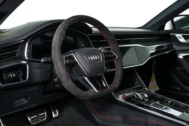 New 2026 Audi RS 6 performance image 4