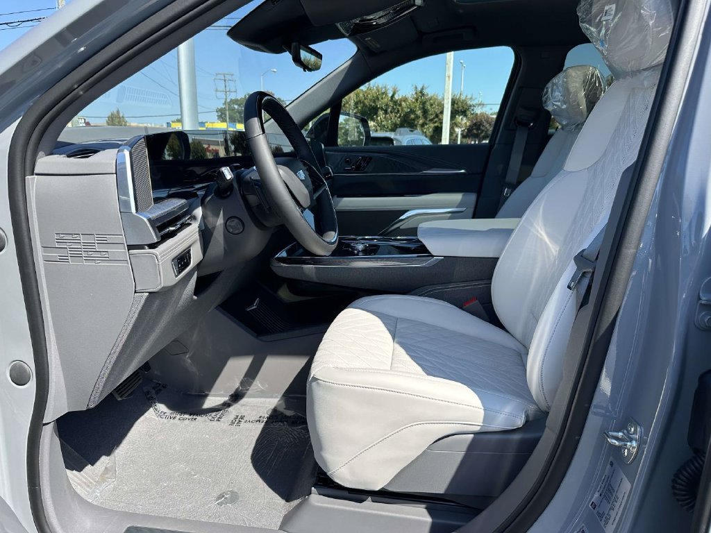 New 2026 Cadillac Escalade IQ Sport 1 AWD/4WD image 16