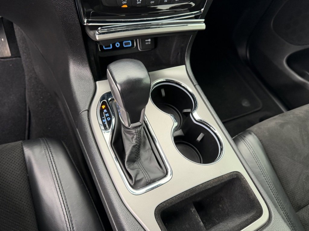 Used 2021 Jeep Grand Cherokee Laredo X image 27