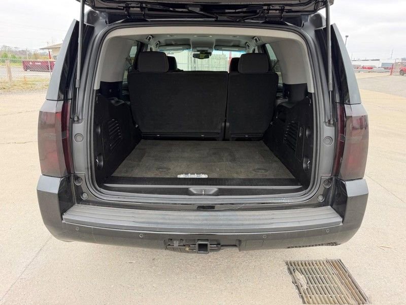 Used 2018 Chevrolet Tahoe LS w/ Enhanced Driver Alert Package AWD/4WD image 5