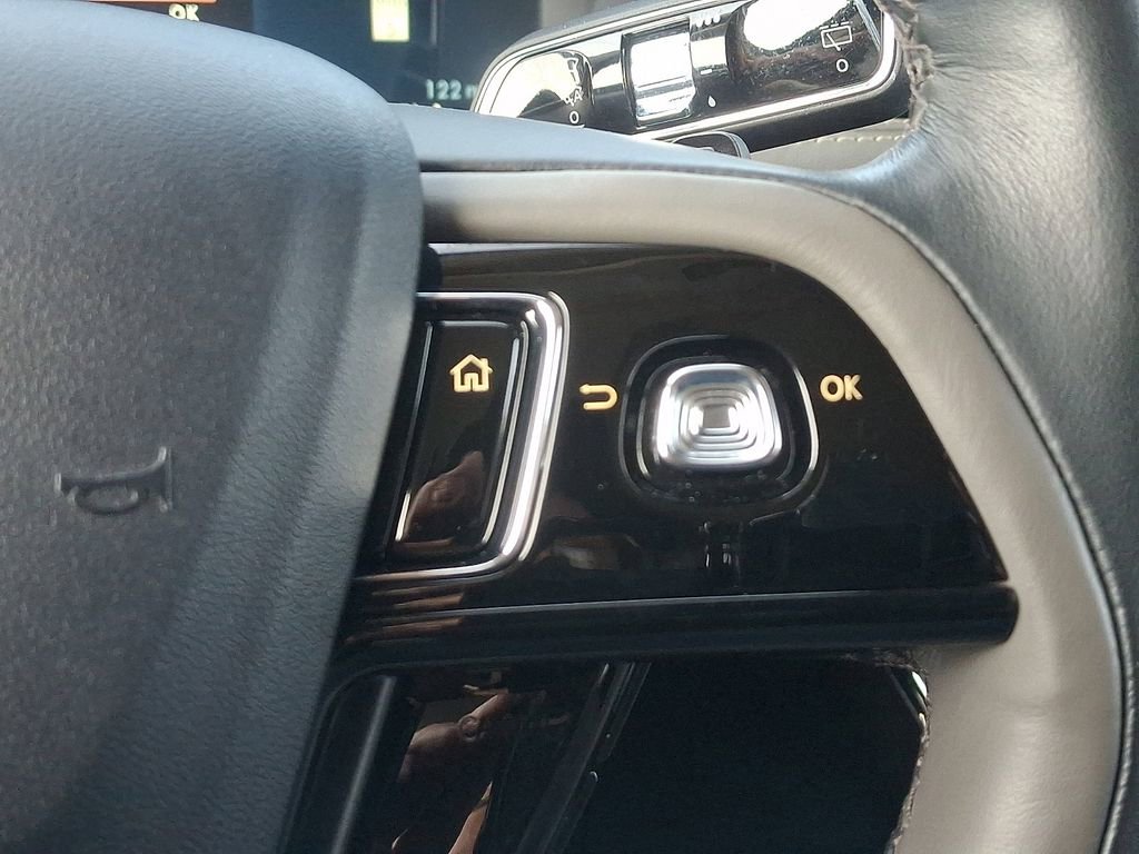 Certified 2023 Lincoln Corsair Reserve w/ Equipment Group 201A AWD/4WD image 23