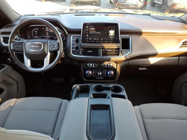Certified 2022 GMC Yukon XL SLE w/ Gmc Pro Safety Plus Package AWD/4WD image 19