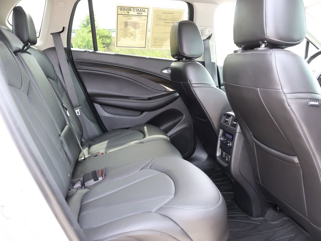 Used 2019 Buick Envision Essence FWD image 12